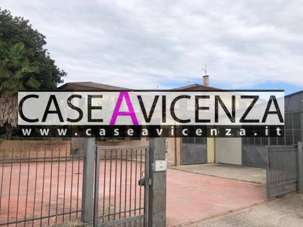 casa indipendente in vendita a Montegaldella