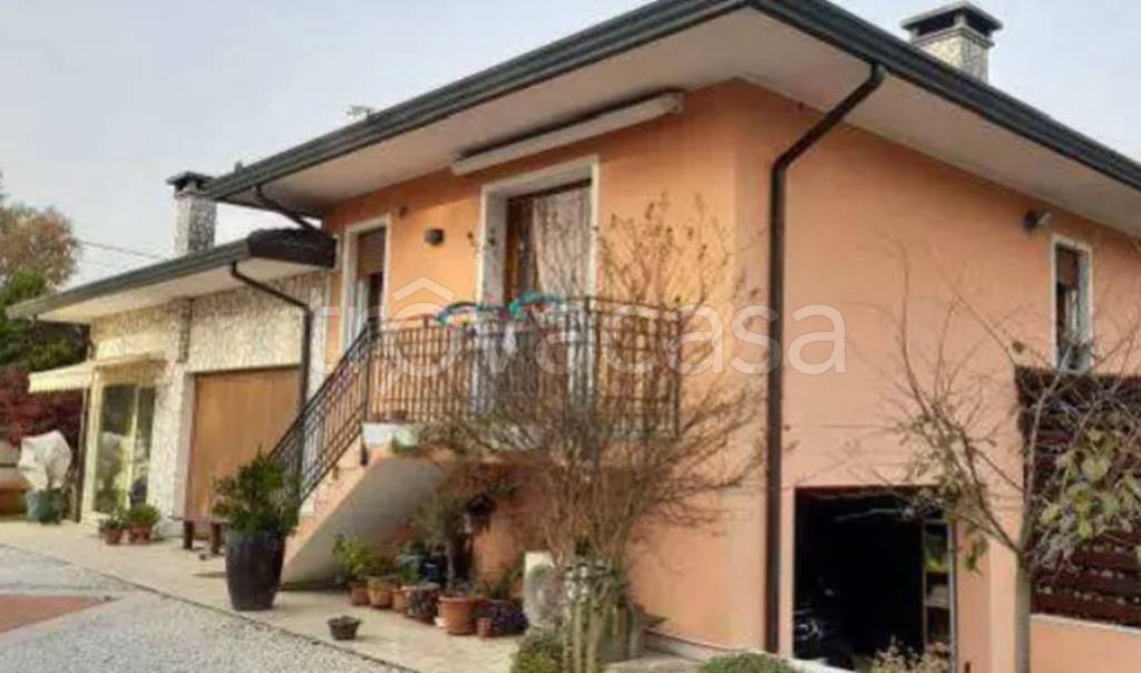 casa indipendente in vendita a Montegaldella
