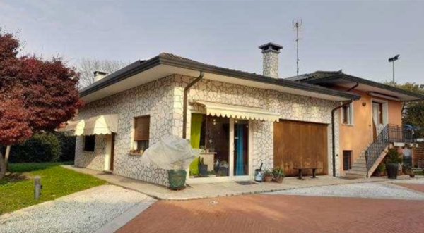 casa indipendente in vendita a Montegaldella