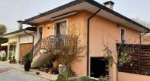 casa indipendente in vendita a Montegaldella