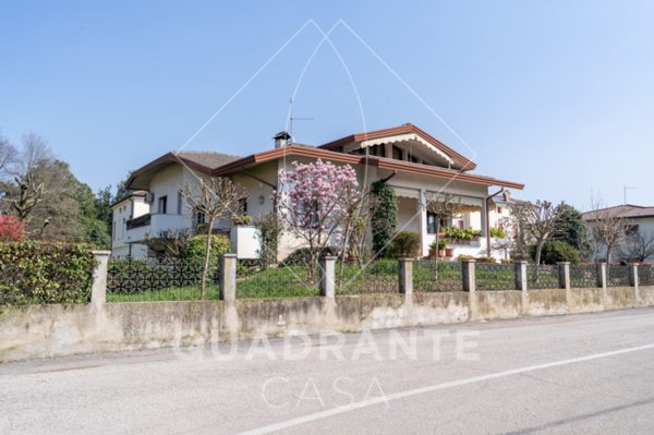 casa indipendente in vendita a Montegaldella