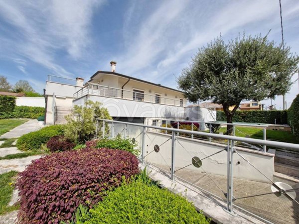 casa indipendente in vendita a Montegaldella