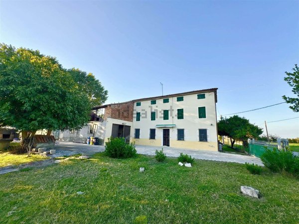 casa indipendente in vendita a Montegaldella