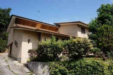 casa indipendente in vendita a Monteviale