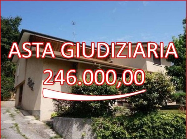 casa indipendente in vendita a Monteviale