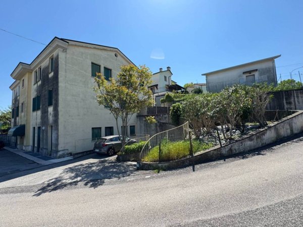 appartamento in vendita a Monteviale
