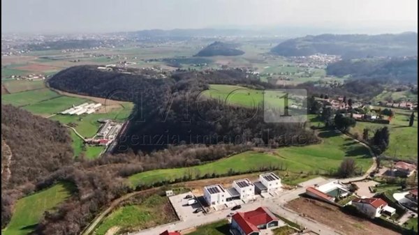 casa indipendente in vendita a Monteviale