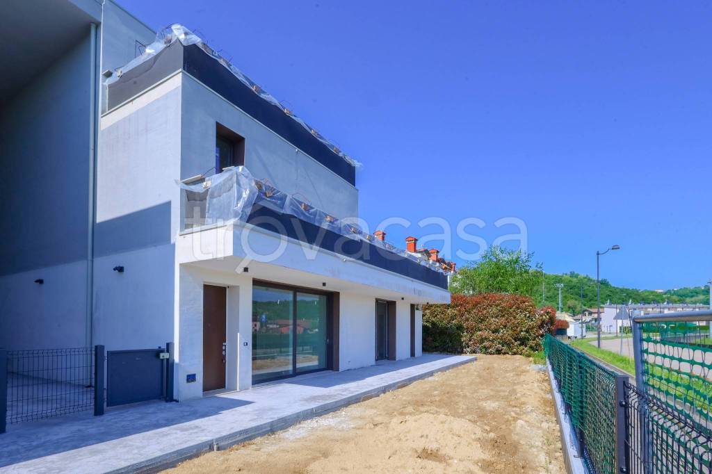 appartamento in vendita a Monteviale