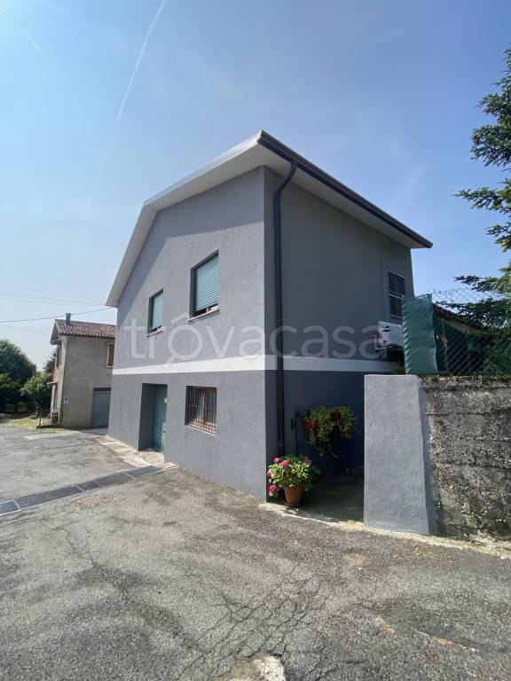 casa indipendente in vendita a Monteviale