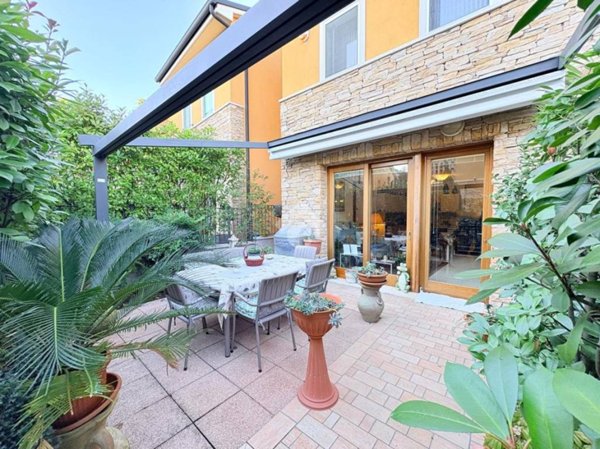 casa indipendente in vendita a Monteviale