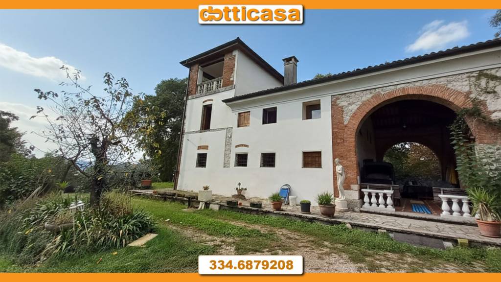 casa indipendente in vendita a Monteviale