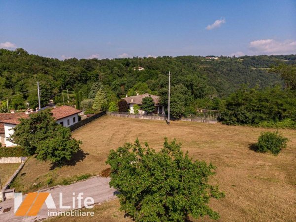 terreno edificabile in vendita a Monteviale