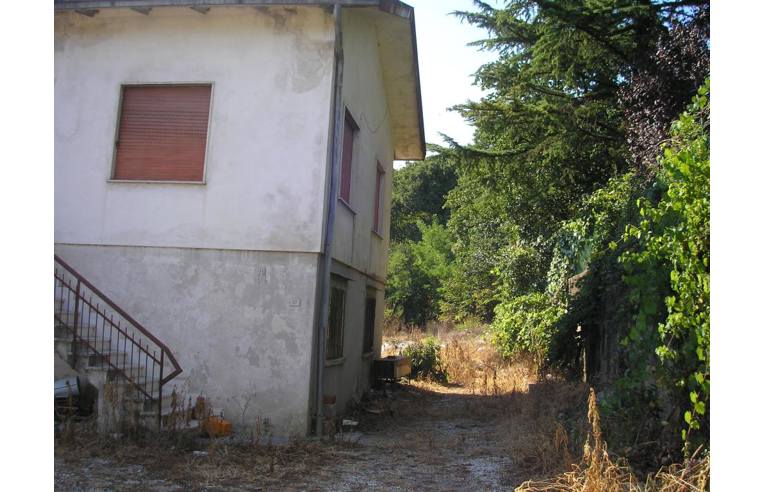 casa indipendente in vendita a Monteviale in zona Costigiola