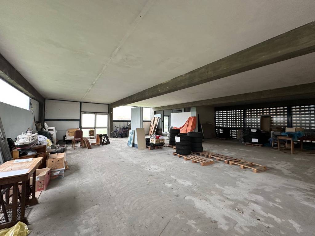 terreno edificabile in vendita a Monticello Conte Otto in zona Cavazzale