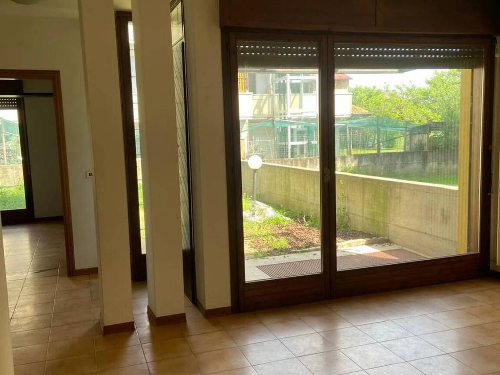 casa indipendente in vendita a Monticello Conte Otto in zona Cavazzale