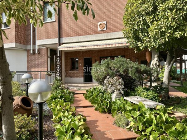 casa indipendente in vendita a Monticello Conte Otto in zona Cavazzale