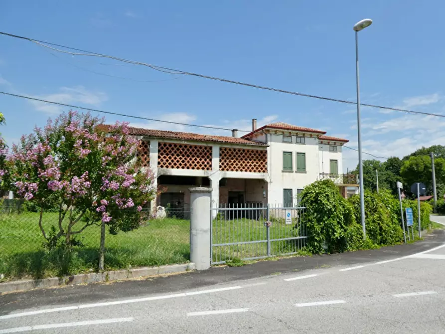 casa indipendente in vendita a Monticello Conte Otto in zona Vigardolo