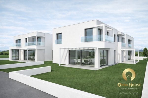 casa indipendente in vendita a Monticello Conte Otto