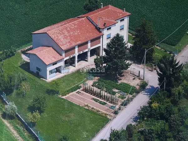 casa indipendente in vendita a Monticello Conte Otto in zona Vigardolo