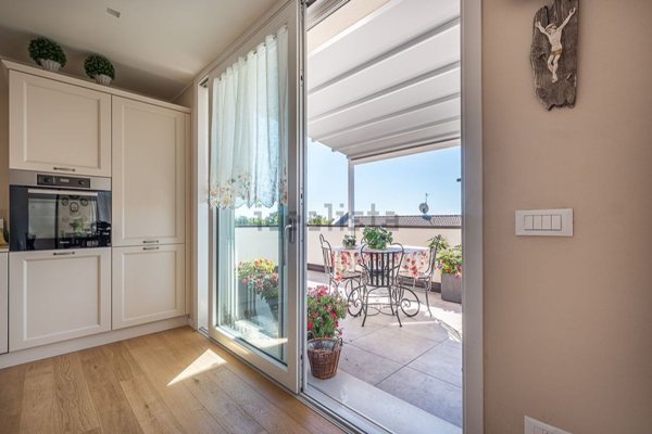 appartamento in vendita a Monticello Conte Otto