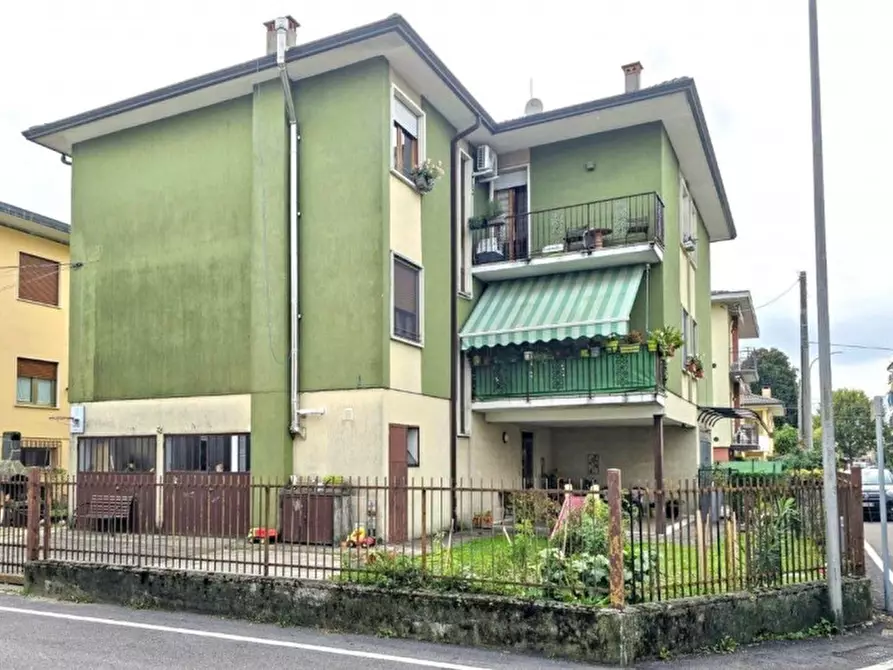 appartamento in vendita a Monticello Conte Otto in zona Vigardolo