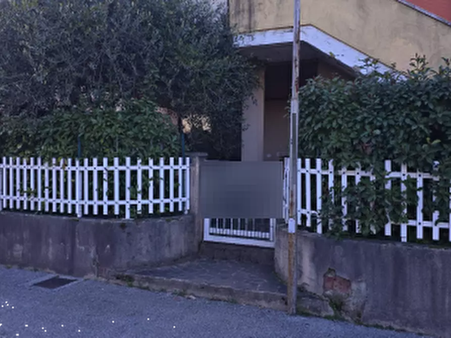 ufficio in vendita a Monticello Conte Otto