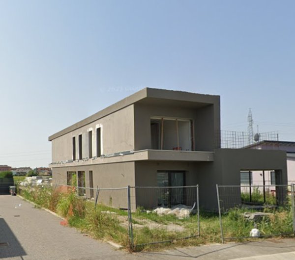 casa indipendente in vendita a Monticello Conte Otto