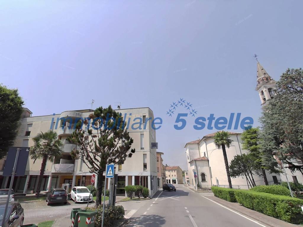 appartamento in vendita a Monticello Conte Otto in zona Cavazzale