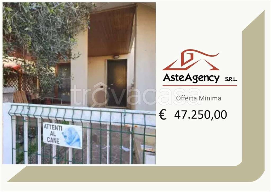 ufficio in vendita a Monticello Conte Otto