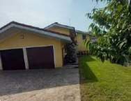 casa indipendente in vendita a Monticello Conte Otto