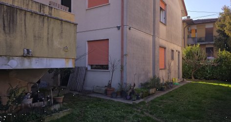 ufficio in vendita a Monticello Conte Otto