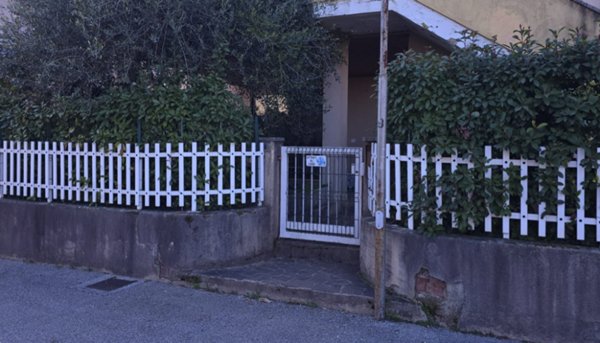 ufficio in vendita a Monticello Conte Otto