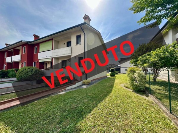 casa indipendente in vendita a Monticello Conte Otto in zona Cavazzale