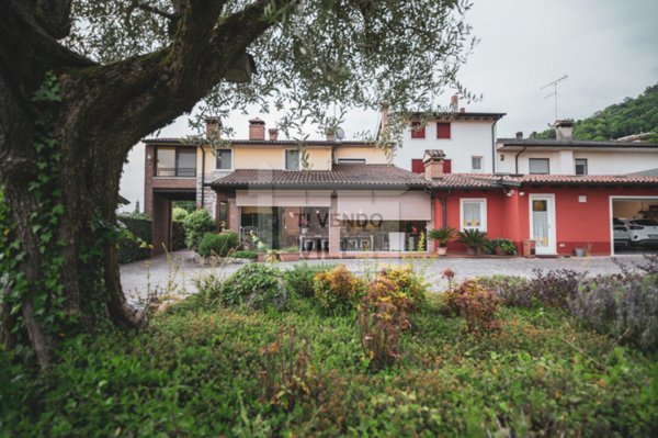 casa indipendente in vendita a Montorso Vicentino