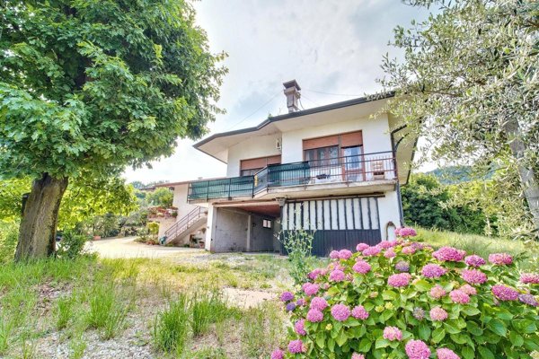 casa indipendente in vendita a Montorso Vicentino