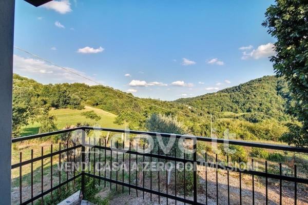 casa indipendente in vendita a Montorso Vicentino