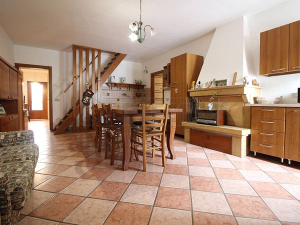 casa indipendente in vendita a Montorso Vicentino