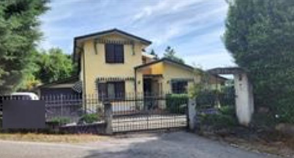 casa indipendente in vendita a Montorso Vicentino