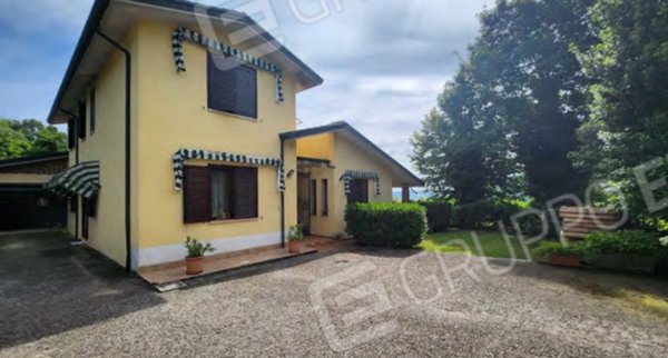 casa indipendente in vendita a Montorso Vicentino