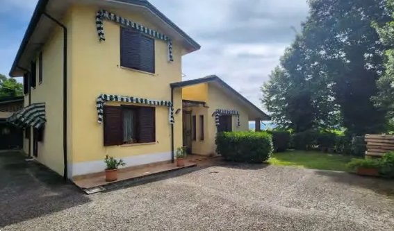 casa indipendente in vendita a Montorso Vicentino