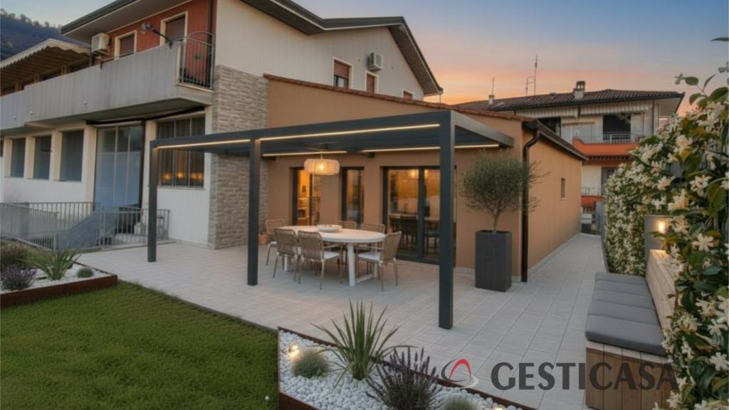 casa indipendente in vendita a Montorso Vicentino