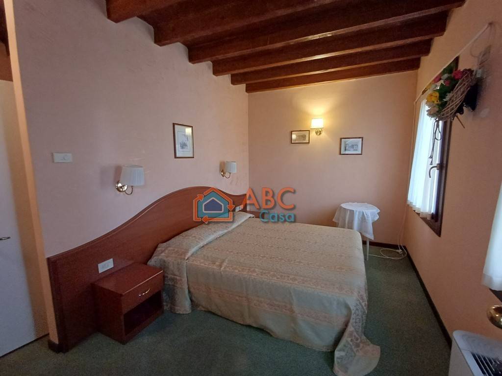 casa indipendente in vendita a Montorso Vicentino
