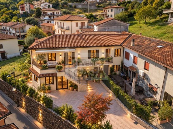 casa indipendente in vendita a Montorso Vicentino