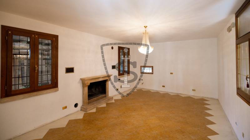 casa indipendente in vendita a Mussolente in zona Casoni