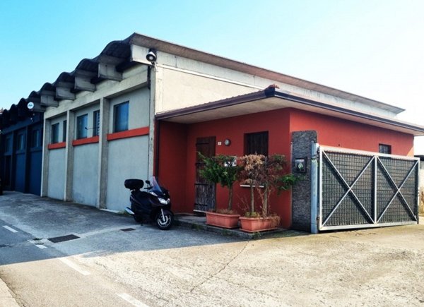 ufficio in vendita a Mussolente in zona Casoni