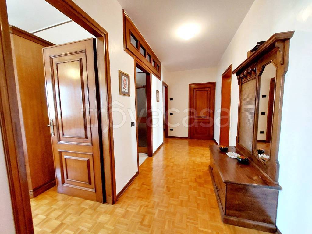 casa indipendente in vendita a Mussolente