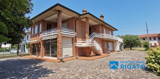 casa indipendente in vendita a Mussolente in zona Casoni