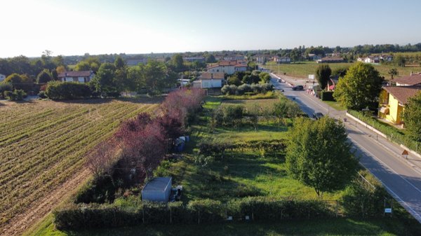 terreno agricolo in vendita a Mussolente in zona Casoni