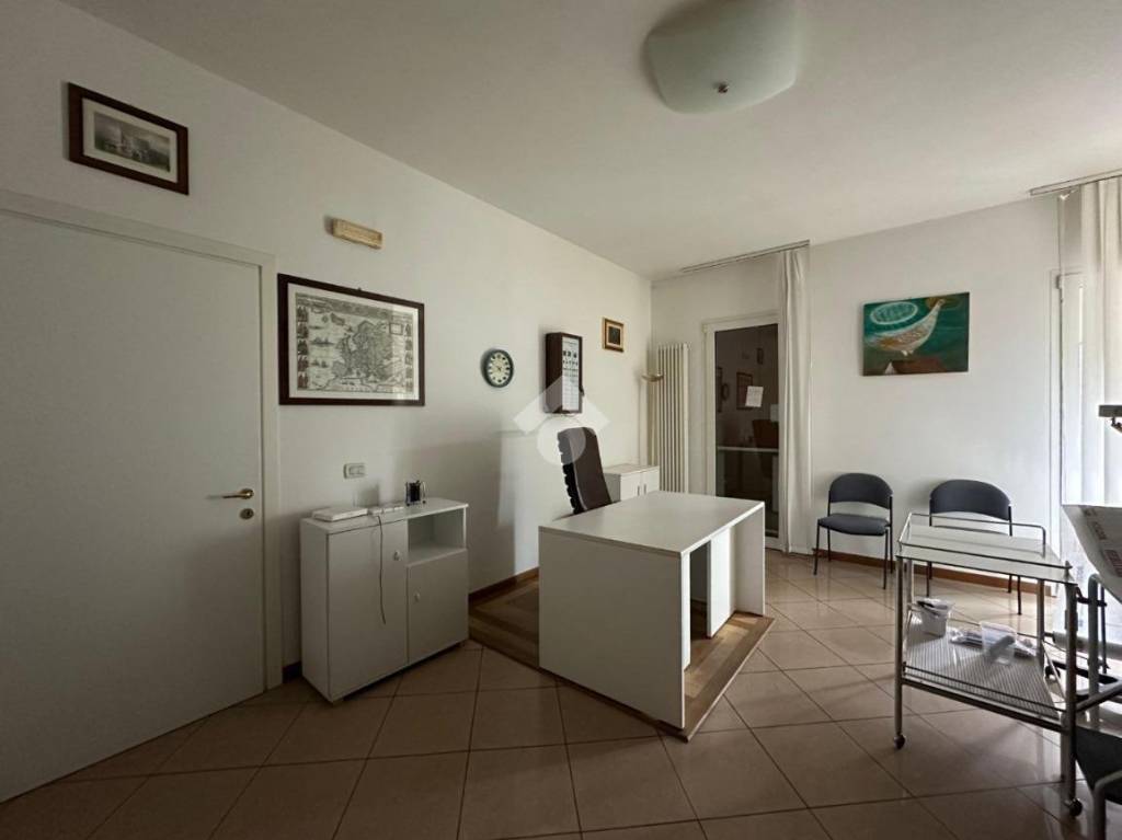 ufficio in vendita a Mussolente