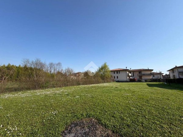 terreno edificabile in vendita a Mussolente